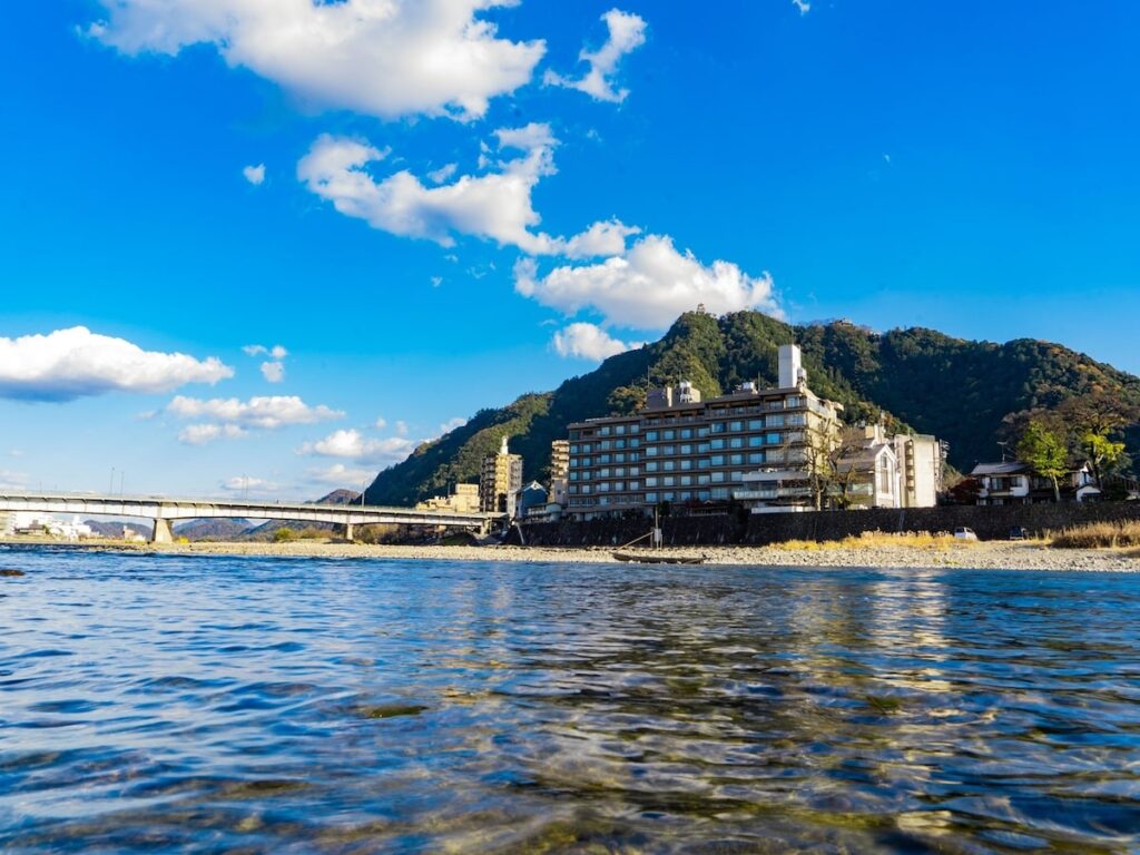 【岐阜県の人気ホテル】「長良川温泉 十八楼」が選ばれる理由 - All About ニュース