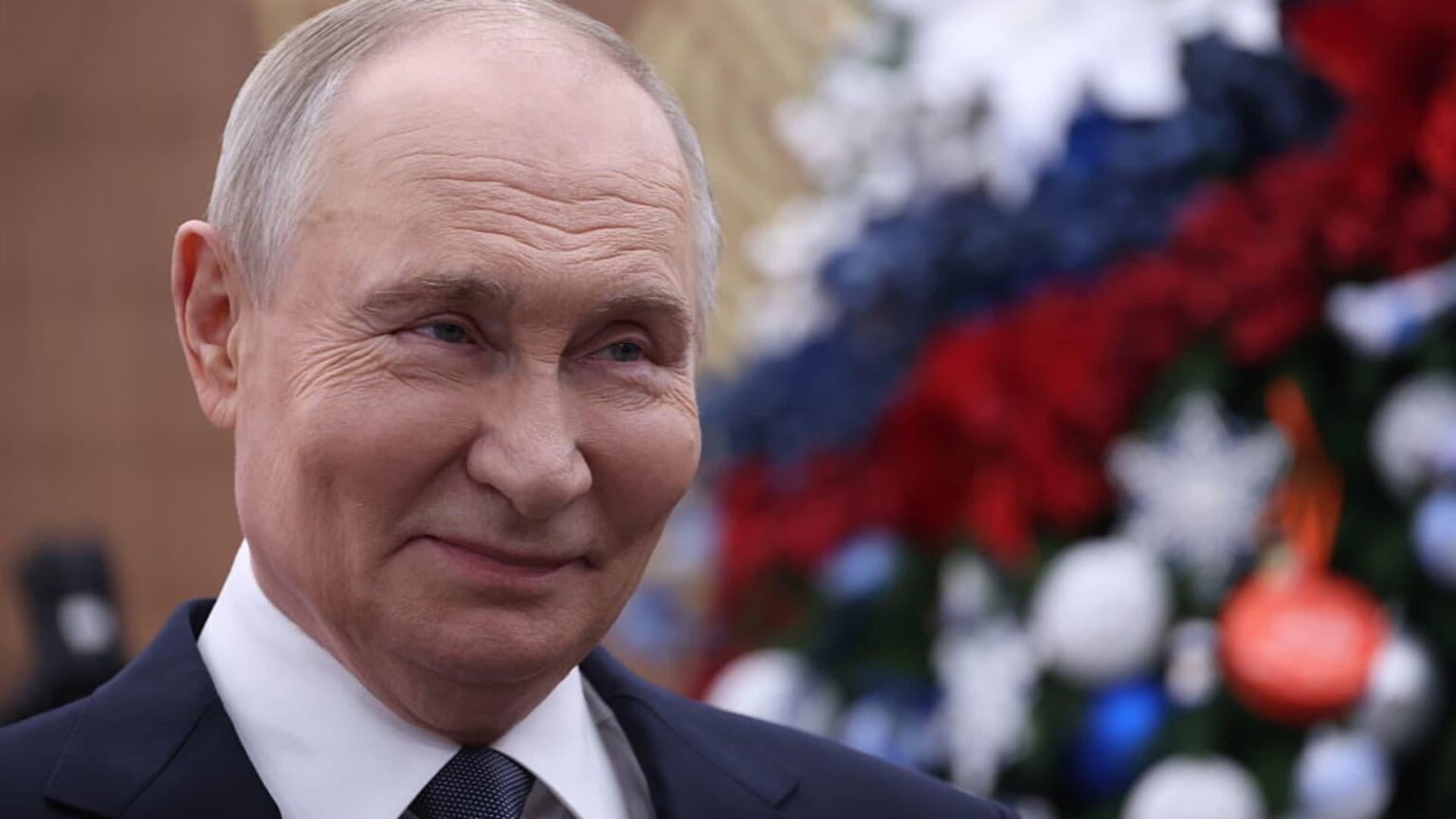 プーチン大統領、ウクライナ紛争は終結しつつあると考えていると発言