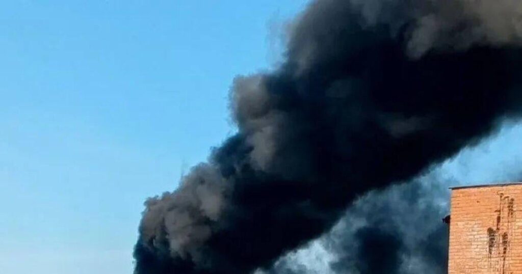 「バボヴナ」が再びノヴォロシースクを襲う―石油ターミナルが火災