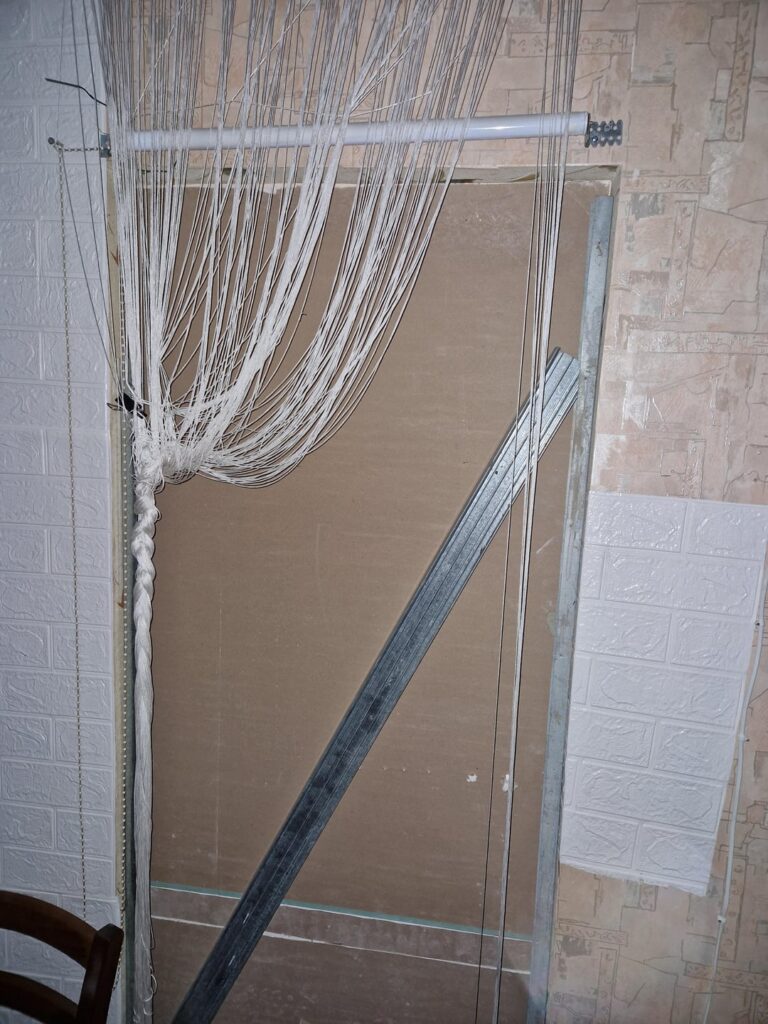 待ちに待った隠し部屋の更新です。 待ちに待った隠し部屋の更新です。