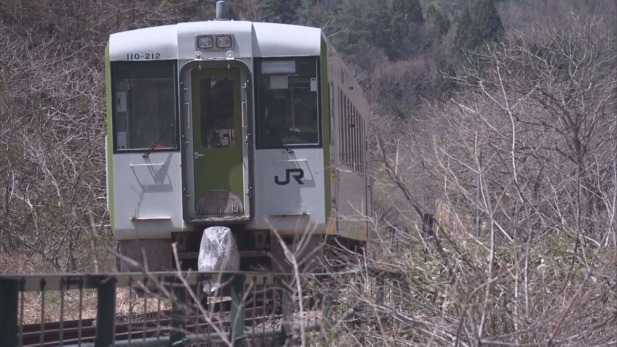 「判断材料がそろってきた」JR米坂線復旧で地域負担額を提示 山形県と新潟県が検討会議