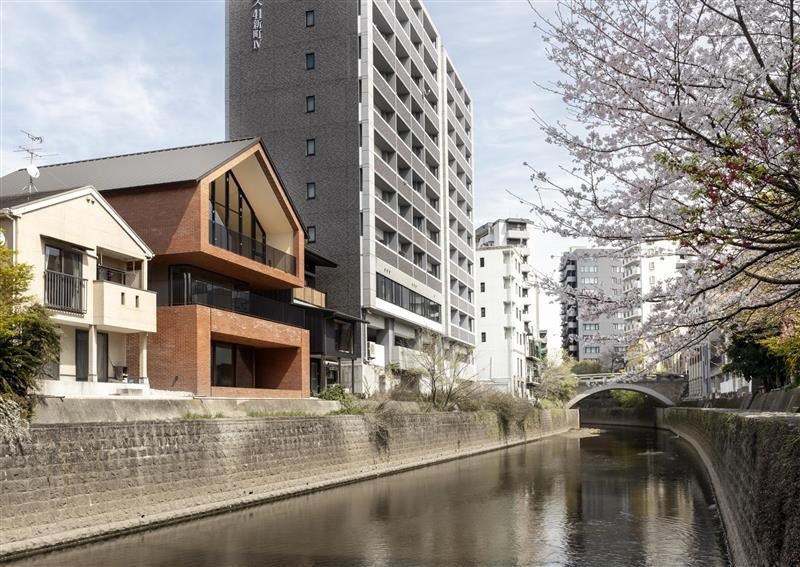 【熊本市・新町】テナントビル：Echoes新町が 国際的デザイン賞「Silver  A' Design Award 2025-2026（Aデザインアワード）」を受賞しました。