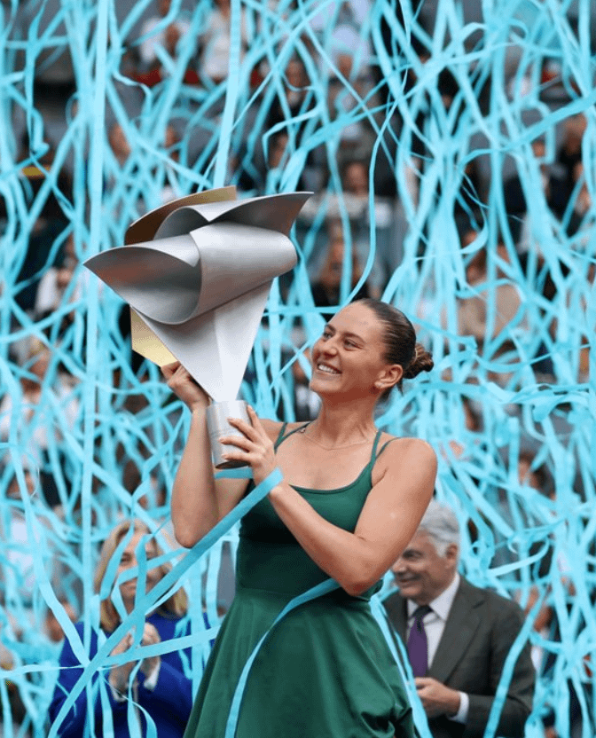 ウクライナの選手マルタ・コスチュクがWTA1000チャンピオンになった