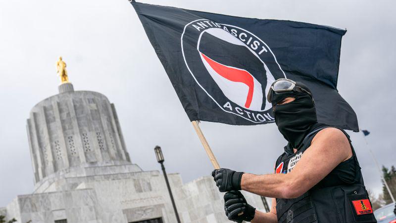 トランプ政権、アンティファと左翼ネットワークを「主要な」テロ組織に分類