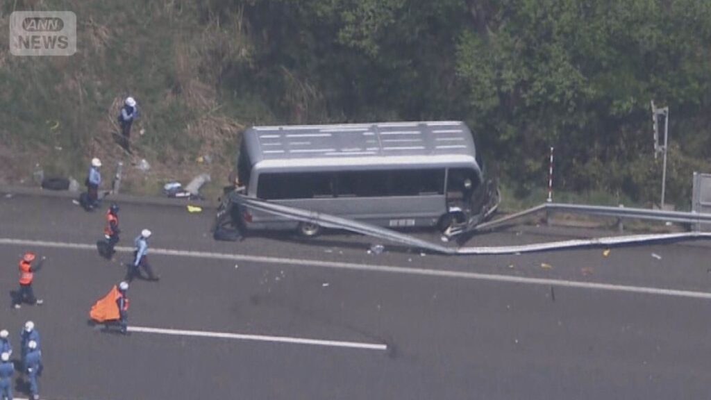 バス会社が会見「運転歴把握していない」部活遠征でバス事故　高校生1人死亡