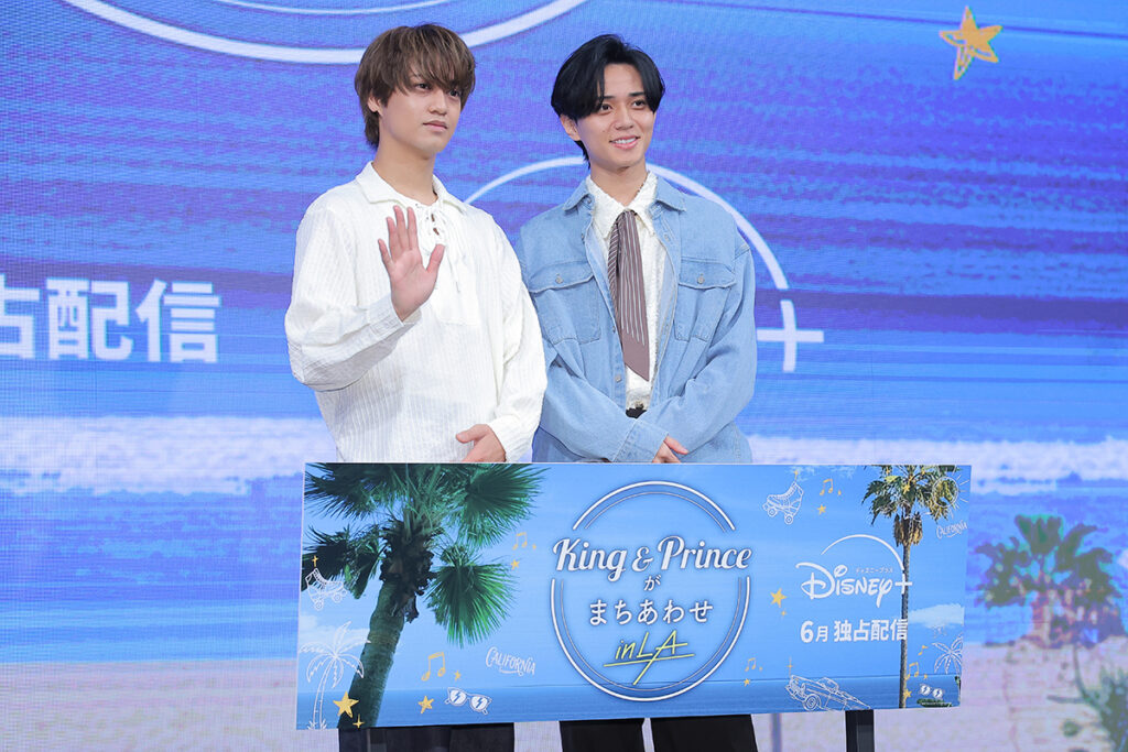 イベントに登壇したKing & Princeの永瀬廉（右）、髙橋海人【写真：ENCOUNT編集部】