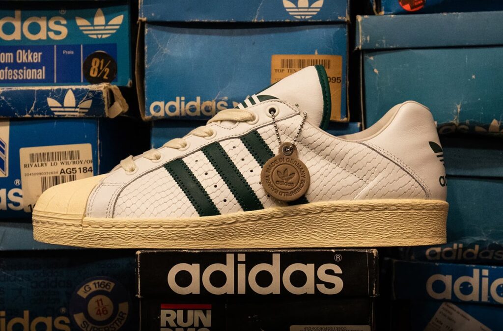 5/26発売｜adidas Ultrastar Made in Germany "White/Green" (atmos Japan Exclusive)｜抽選/販売/定価情報 1枚目