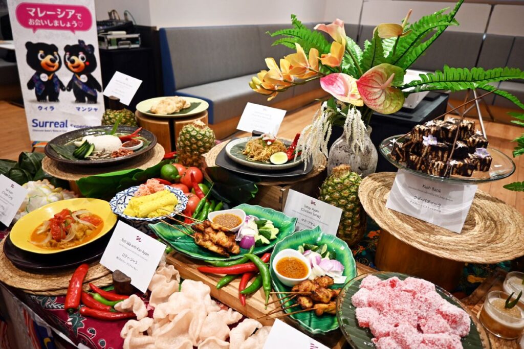 万博で人気沸騰「ロティ・チャナイ食べ放題」神戸で開催、食べて踊って楽しむマレーシアビュッフェ | Lmaga.jp 万博で人気沸騰「ロティ・チャナイ食べ放題」神戸で開催、食べて踊って楽しむマレーシアビュッフェ | Lmaga.jp