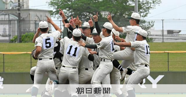報徳の背番号18、13K完投「夏はエースに」　兵庫の春制し近畿へ - 高校野球 [兵庫県]：朝日新聞