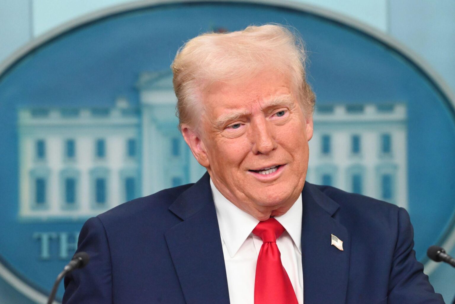 トランプ氏が反対派議員を予備選敗退へ追い込み、共和党支配力誇示 ― 再選を阻止するための広告費支出が3,200万ドル、下院議員予備選史上最大