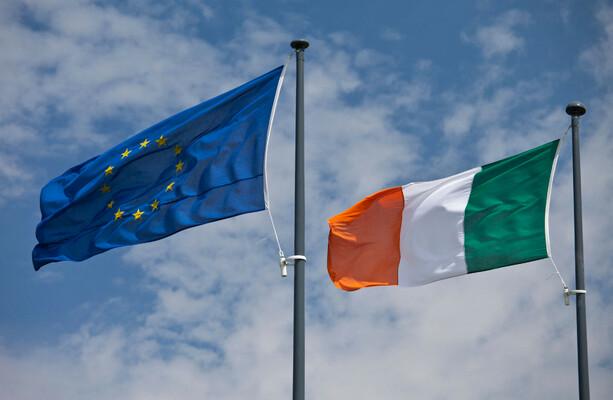 アイルランド全土の世論調査でアイルランド統一とEU加盟に対する国境を越えた支持が示された