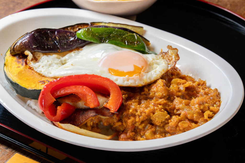 青谷梅工房カフェ　カレー画像