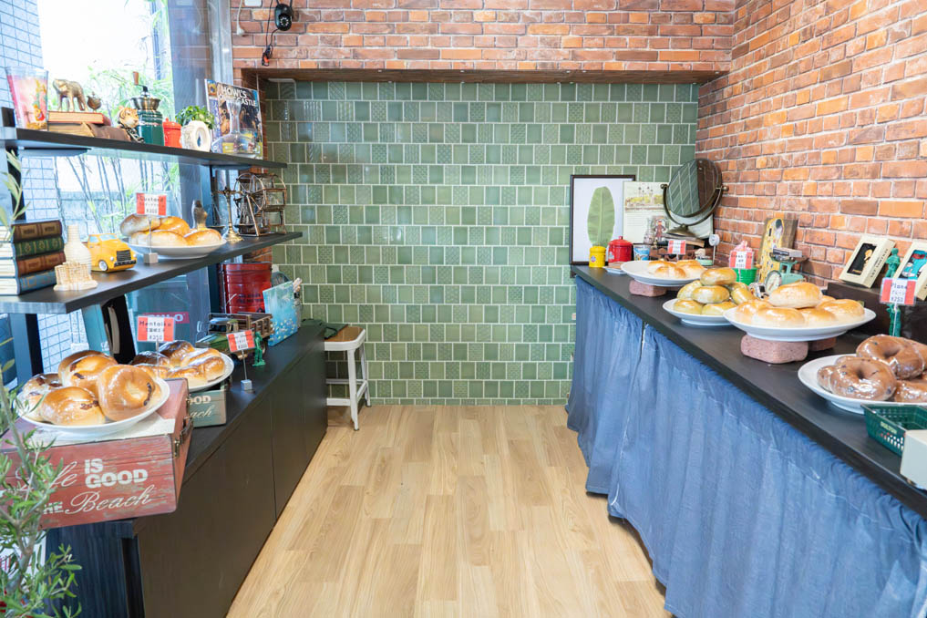 ベーグル専門店「ALEX BAGLE」　店内画像