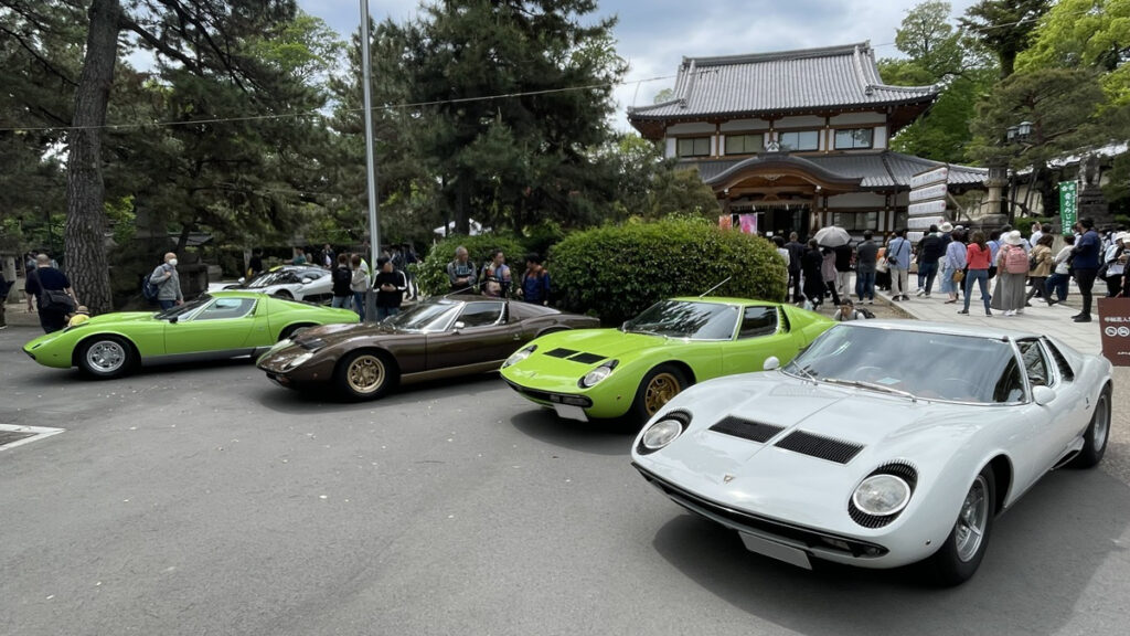 スーパーカーイベント参加記(前編)【ランボルギーニ・ミウラ誕生60周年】「KYOTO スポーツカー&スーパーカー・ヘリテージ・ギャザリング 北野天満宮 2026」(AutoBild Japan) | 自動車情報・ニュース スーパーカーイベント参加記(前編)【ランボルギーニ・ミウラ誕生60周年】「KYOTO スポーツカー&スーパーカー・ヘリテージ・ギャザリング 北野天満宮 2026」(AutoBild Japan) | 自動車情報・ニュース