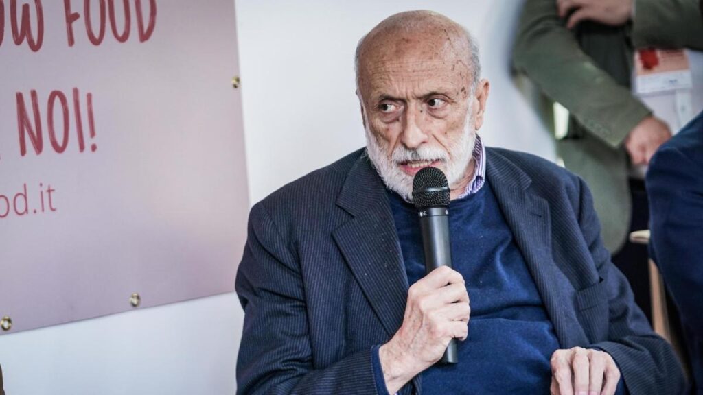 カルロ・ペトリーニ氏、76歳で死去、スローフードと品質と適正価格をめぐる闘い。彼のルールは「テーブルに座りましょう」というものでした。