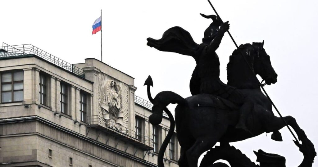 ロシア議会、プーチン大統領の外国侵略を認める法案を可決