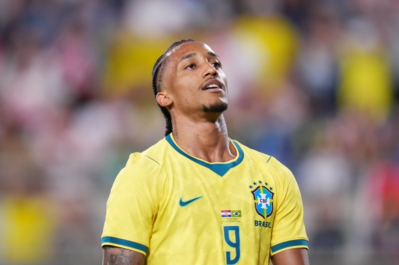 チェルシーのクラブ年間MVPがまさかのブラジル代表落選「悔しさもサッカーの一部。僕も一人のファンとして…」 | サッカーキング チェルシーのクラブ年間MVPがまさかのブラジル代表落選「悔しさもサッカーの一部。僕も一人のファンとして…」 | サッカーキング