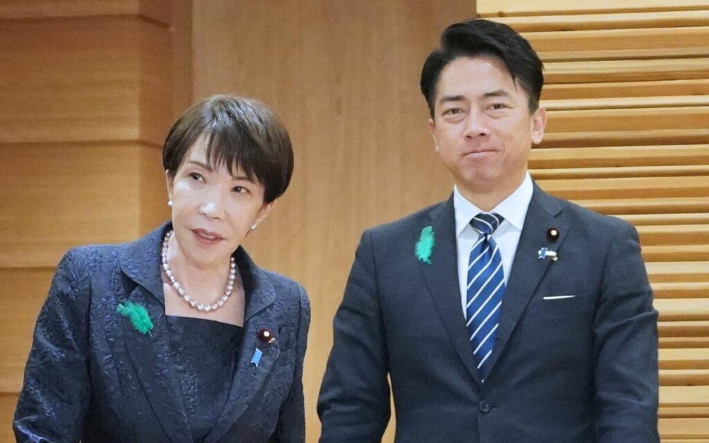 高市首相は“進次郎中傷”否定も…〈カンペで炎上！無能で炎上！〉匿名アカウントに投稿された痛烈中傷動画、作成＆流布したのは「高市早苗陣営」だった ― 匿名性のベールの奥には驚愕の事実が隠されていた