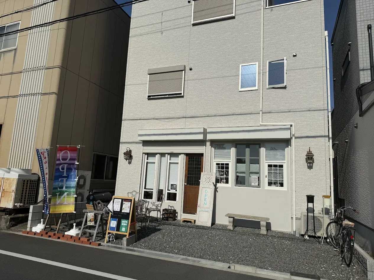 Cafe&Bar Pink Dragon 94外観4