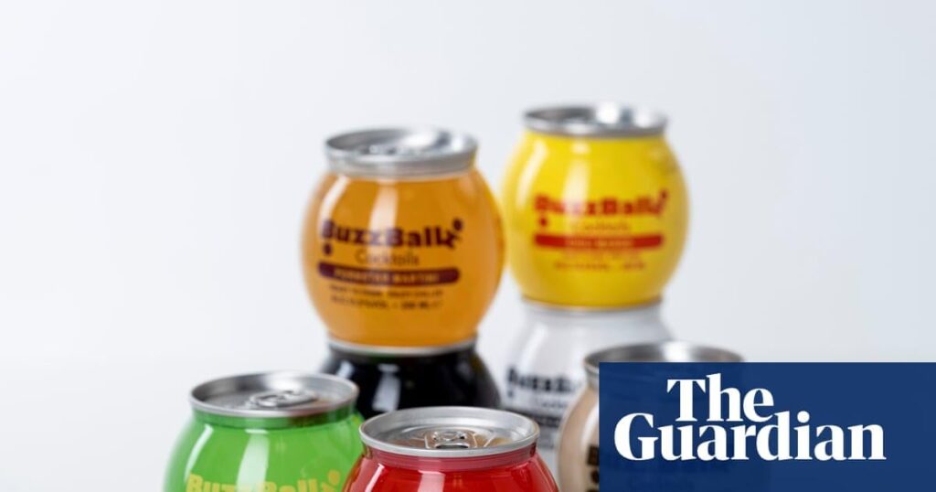 アルコール慈善団体、99ペンスのバズボールズのショットは「子供たちにアピールするように設計されている」と警告