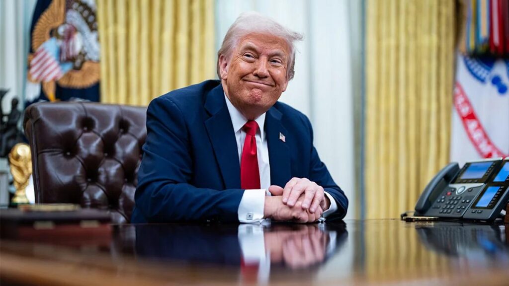 トランプ大統領、ベネズエラとその40兆ドルの石油を米国の恒久的な一部にする計画を「真剣に検討」
