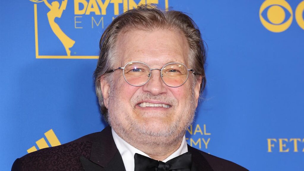 ドリュー・キャリー、ロサンゼルス市長候補スペンサー・プラットを激怒「もうこの男はクソだ」