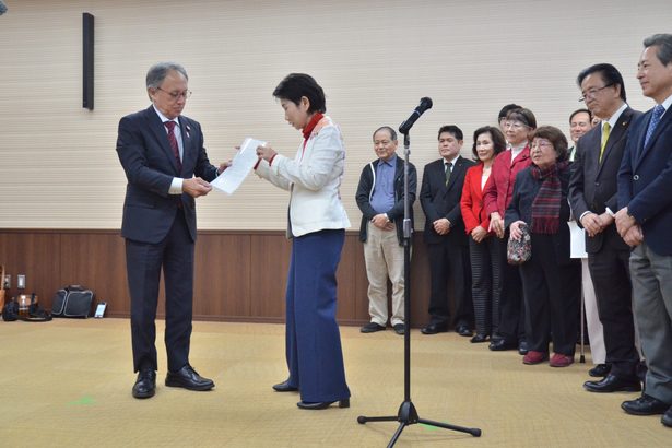 オール沖縄「店じまい」求める声　知事選へ枠組み模索　惑いと不安＜潮流　沖縄政治の現在地1＞