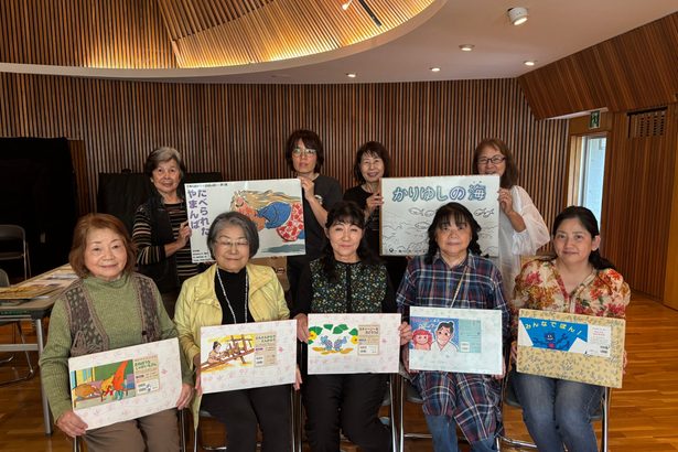 紙芝居の人材育成で講座　サークル「ゆがふ」が２年目　沖縄市