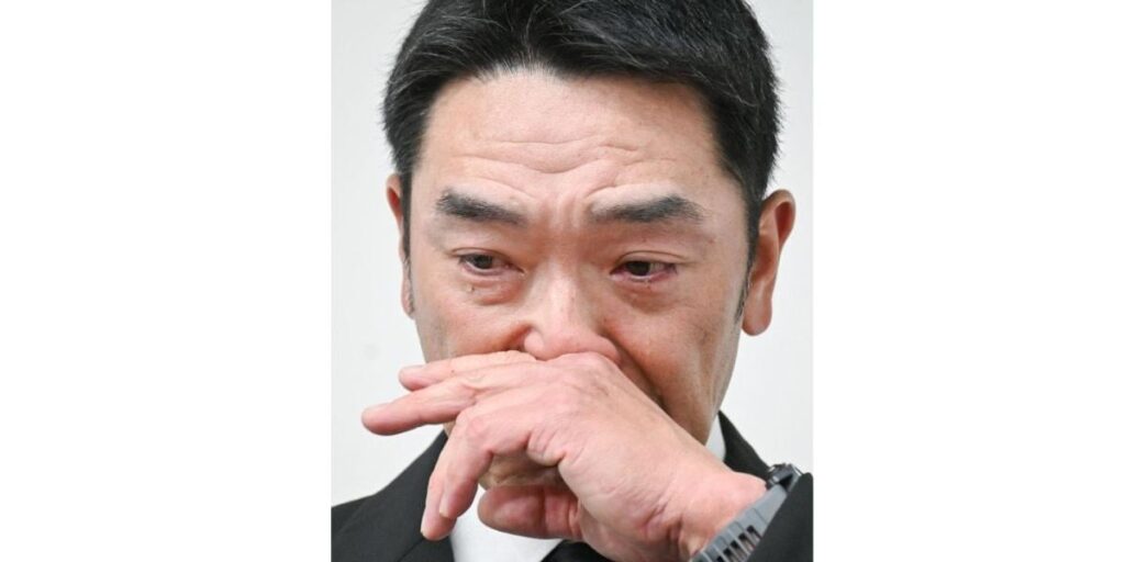 「なぜ通報した」被害者が責められる異常さ…巨人・阿部監督の涙の会見“長女の手紙”代読に感じた違和感