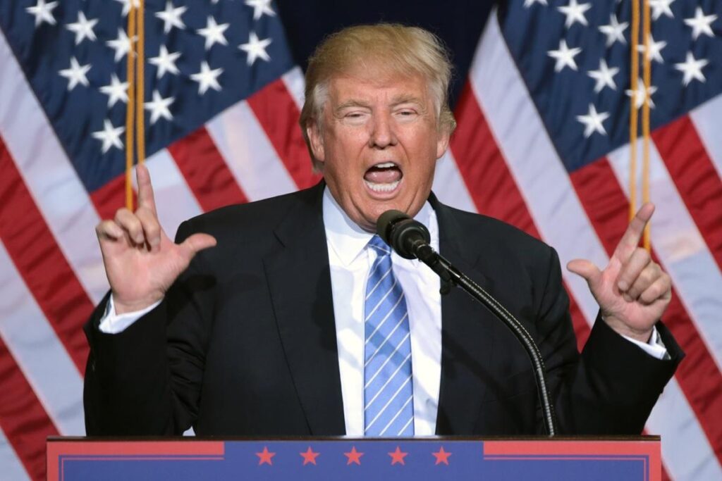 トランプ米大統領、イラン核開発阻止を最優先と表明 国内の経済的打撃は考慮せず ｜ビジネス+IT