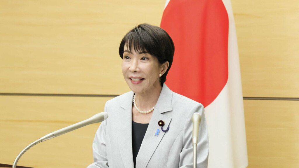 「国旗を傷つけたら拘禁2年」高市総理“悲願法案”に自民党内からも「意味がない」の声…水面下でしらけムードが広がる理由 ― 国旗損壊罪を急ぐ理由
