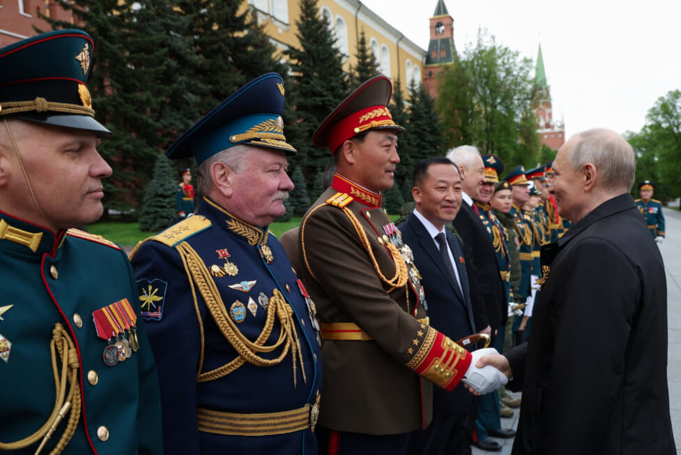 Putin attends scaled-back WWII victory parade as worries deepen over Ukraine war | World News Putin attends scaled-back WWII victory parade as worries deepen over Ukraine war