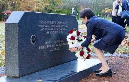 日豪首脳、安倍氏を追悼　キャンベラ奈良平和公園で
