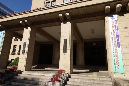 静岡の養豚場で豚熱確認　２９００頭殺処分