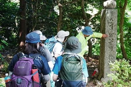 ７年ぶり、健脚自慢が高野山へ　世界遺産を登山、和歌山