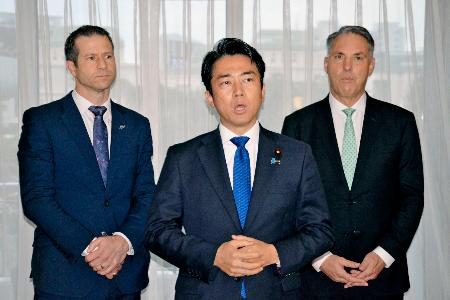 日豪NZ、護衛艦輸出で連携 小泉防衛相、協定締結検討を表明