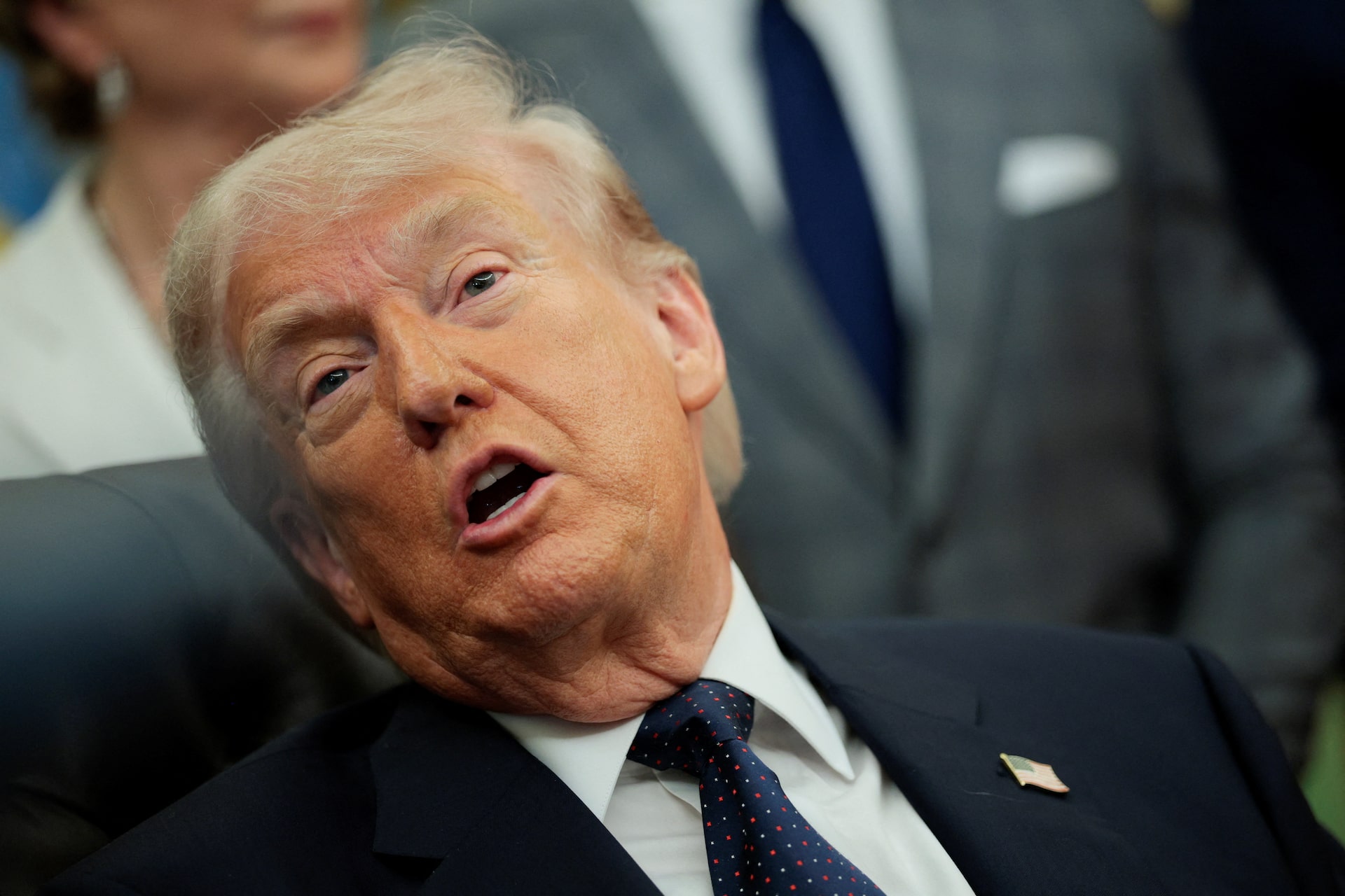 トランプ氏、米イラン対面協議「時期尚早」＝報道