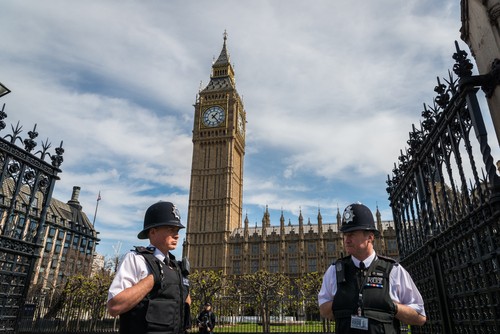 英国内務省、警察国家データベースのクラウド移行を中止 | Data Center Café