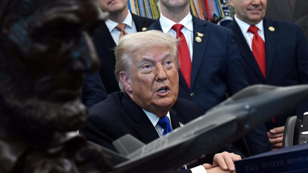 トランプ大統領、ホルムズとイランについて「イタリアは役に立たなかった」そしてスペインもひどかった。米軍撤退の可能性が高い。クロゼット「理由は分からない」 トランプ大統領、ホルムズとイランについて「イタリアは役に立たなかった」そしてスペインもひどかった。米軍撤退の可能性が高い。クロゼット「理由は分からない」