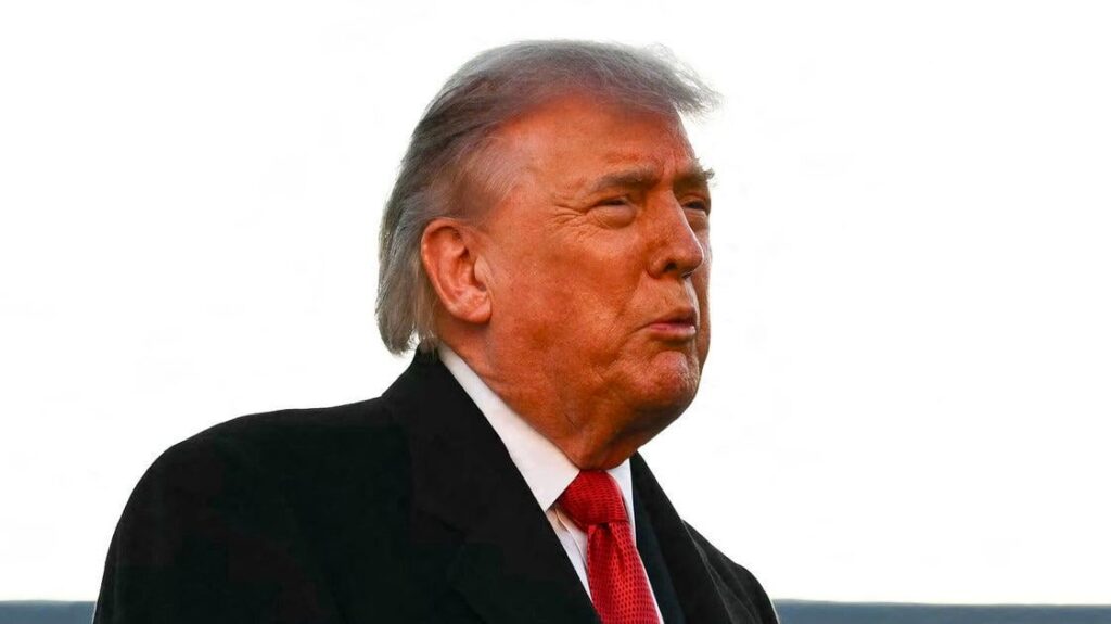 トランプ大統領、不快な質問をした女性記者に激怒