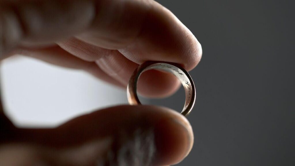 スウェーデン、いとこ婚やその他近親者間の結婚を禁止、2026年7月1日に法律発効