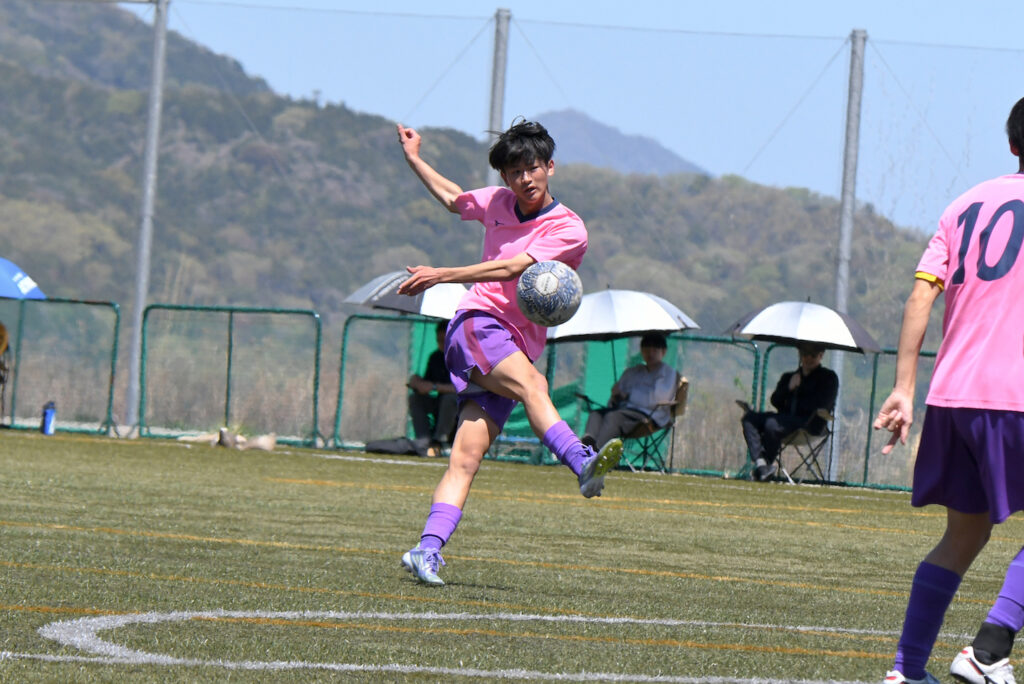 県高校総体前特集　サッカー男子（５）大分西　攻撃は武器に　守備安定がカギ　【大分県】