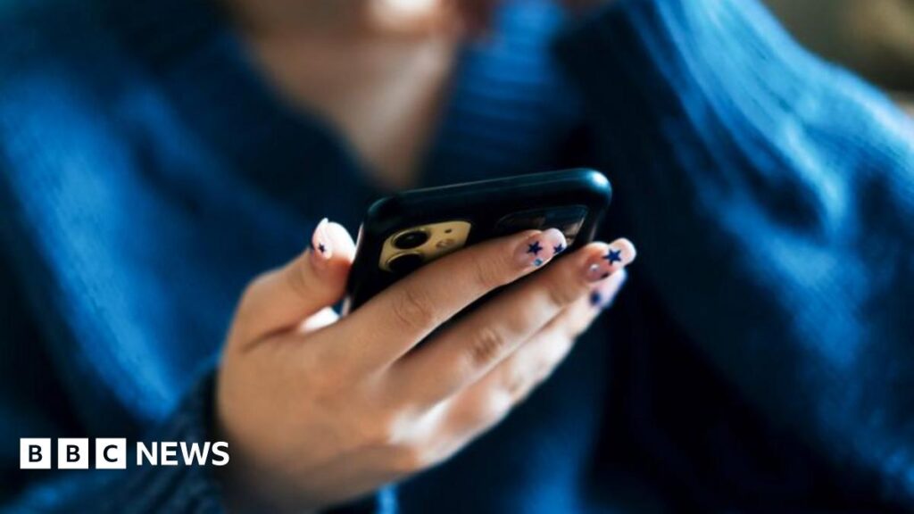 「スマートグラスをかけた男がロンドンで私を撮影し、その後お金を払えと言った」