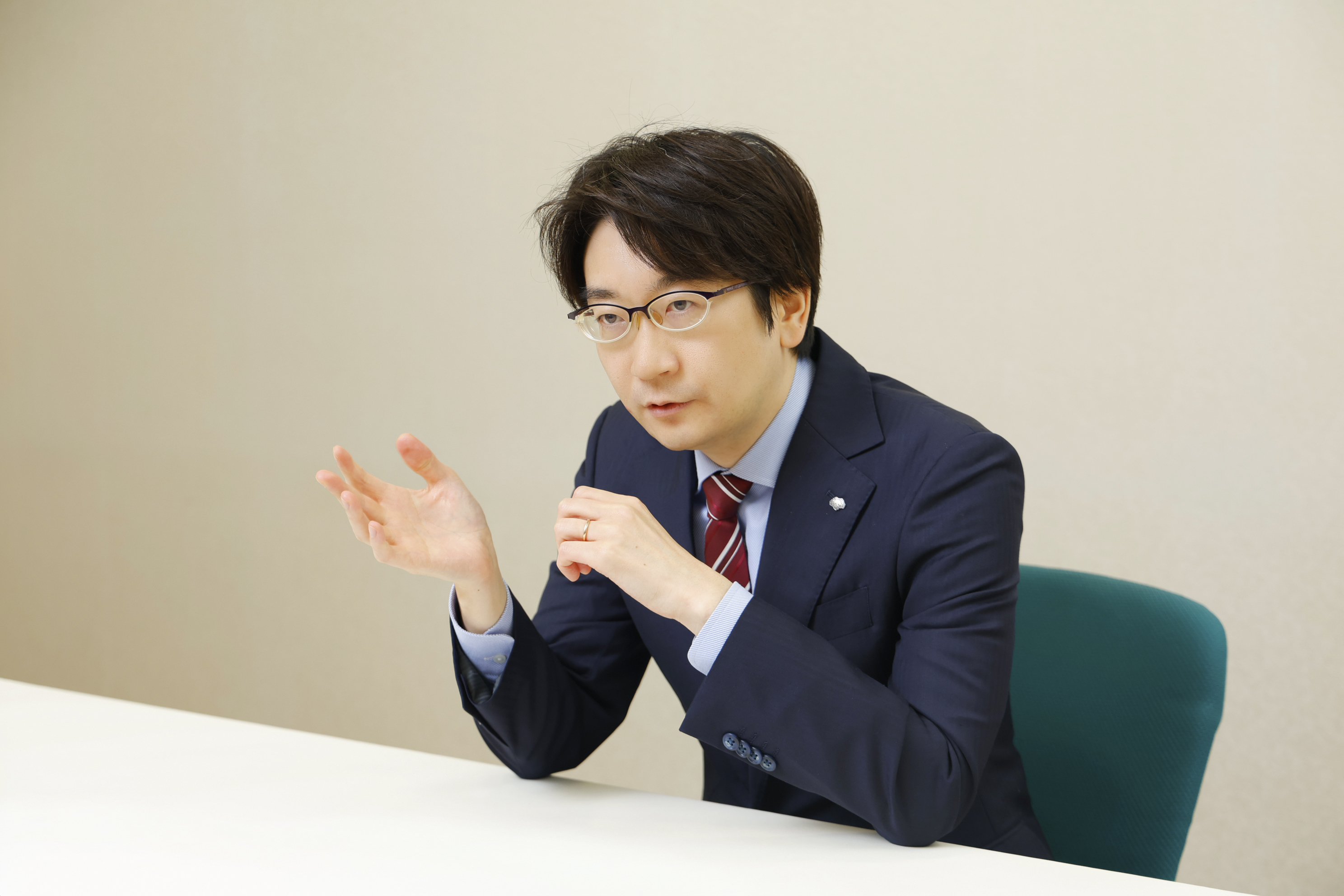 イラン攻撃でホルムズ海峡、実質航行不能に　日本経済にも一定の影響が及ぶ可能性　野村證券・岡崎康平のイメージ