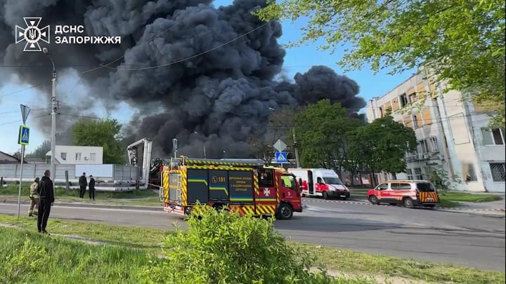 ロシアによるザポリージャ攻撃による死者数は13人に増加、38人が負傷