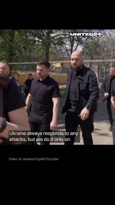 ゼレンスキー大統領、ロシアのキエフ攻撃に反応「ただの狂ったクソ野郎」