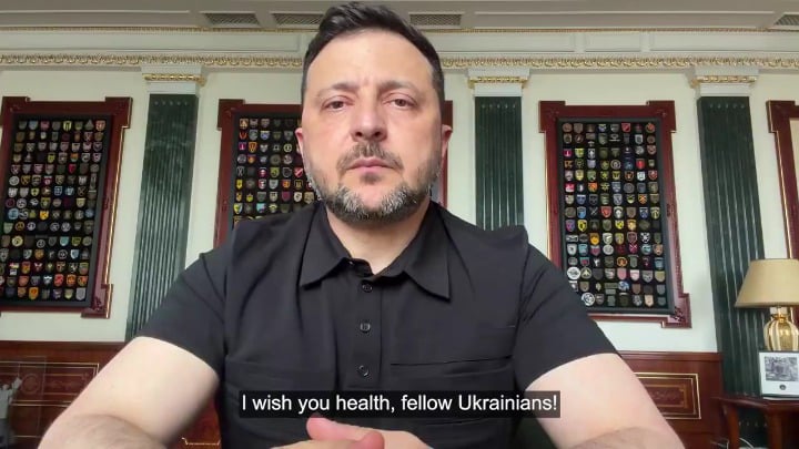 ゼレンスキー大統領：プーチン大統領自身は、ようやく本格的な会談の準備ができたと述べている。私たちは彼をこれに向けて少しプッシュしました。
