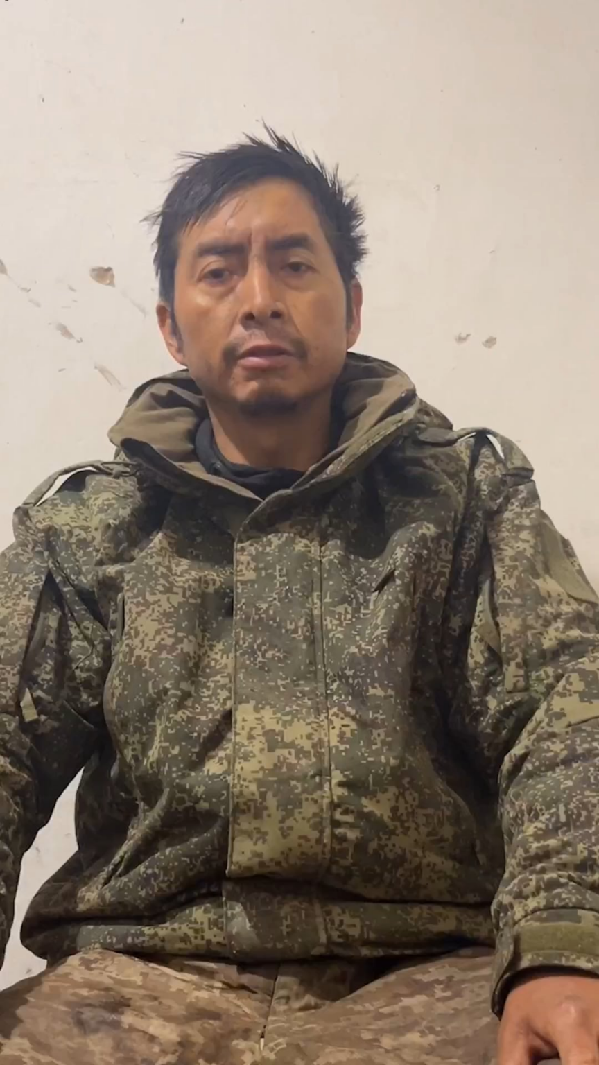 ペルー国籍のフレディ・ゴメスはだまされてロシア軍に入隊し、ウクライナとの戦争に参加した。彼は他の人たちに自分の間違いを繰り返さないように勧めています。