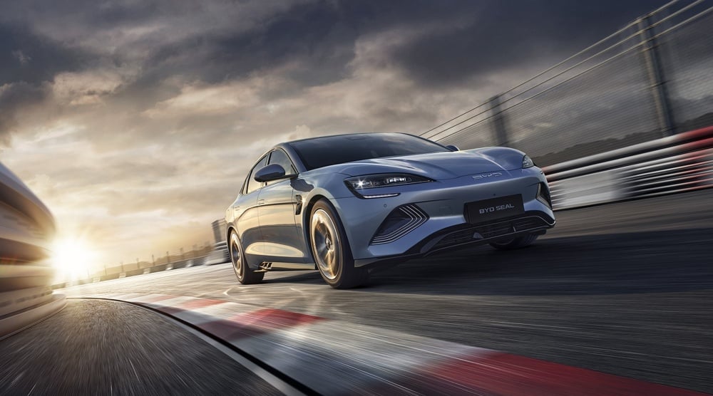 Watch out, Tesla. BYD plays its “James Bond” card to dominate Europe