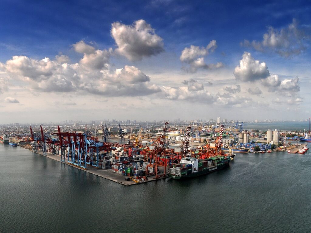 South Korea condemns attack on Namu cargo vessel in Strait of Hormuz South Korea condemns attack on Namu cargo vessel in Strait of Hormuz